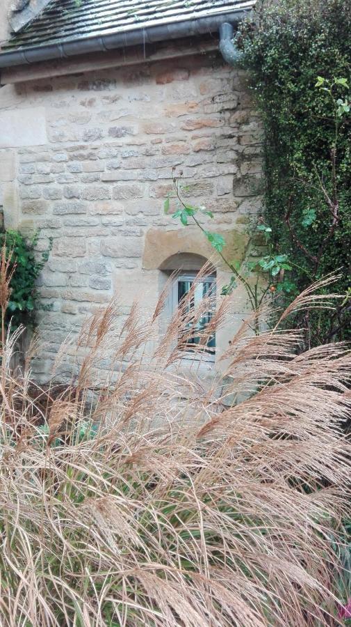 La Malposte Bed & Breakfast Reviers Exterior photo