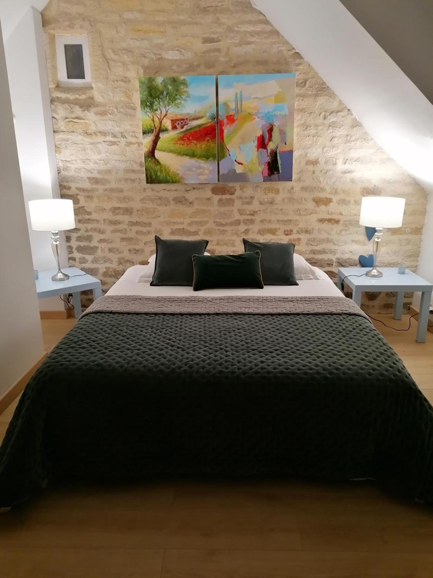 La Malposte Bed & Breakfast Reviers Exterior photo
